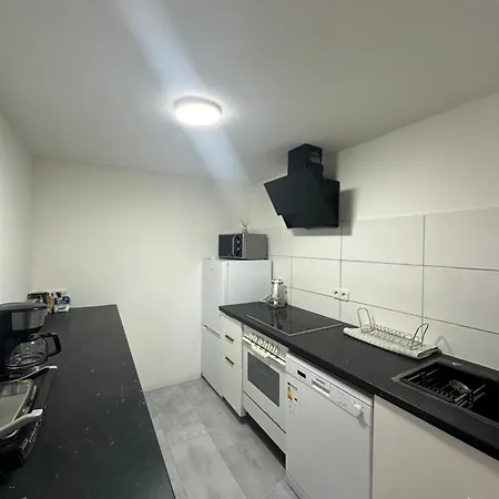 Charmante 2 Zimmer Souterrain Ганновер Экстерьер фото