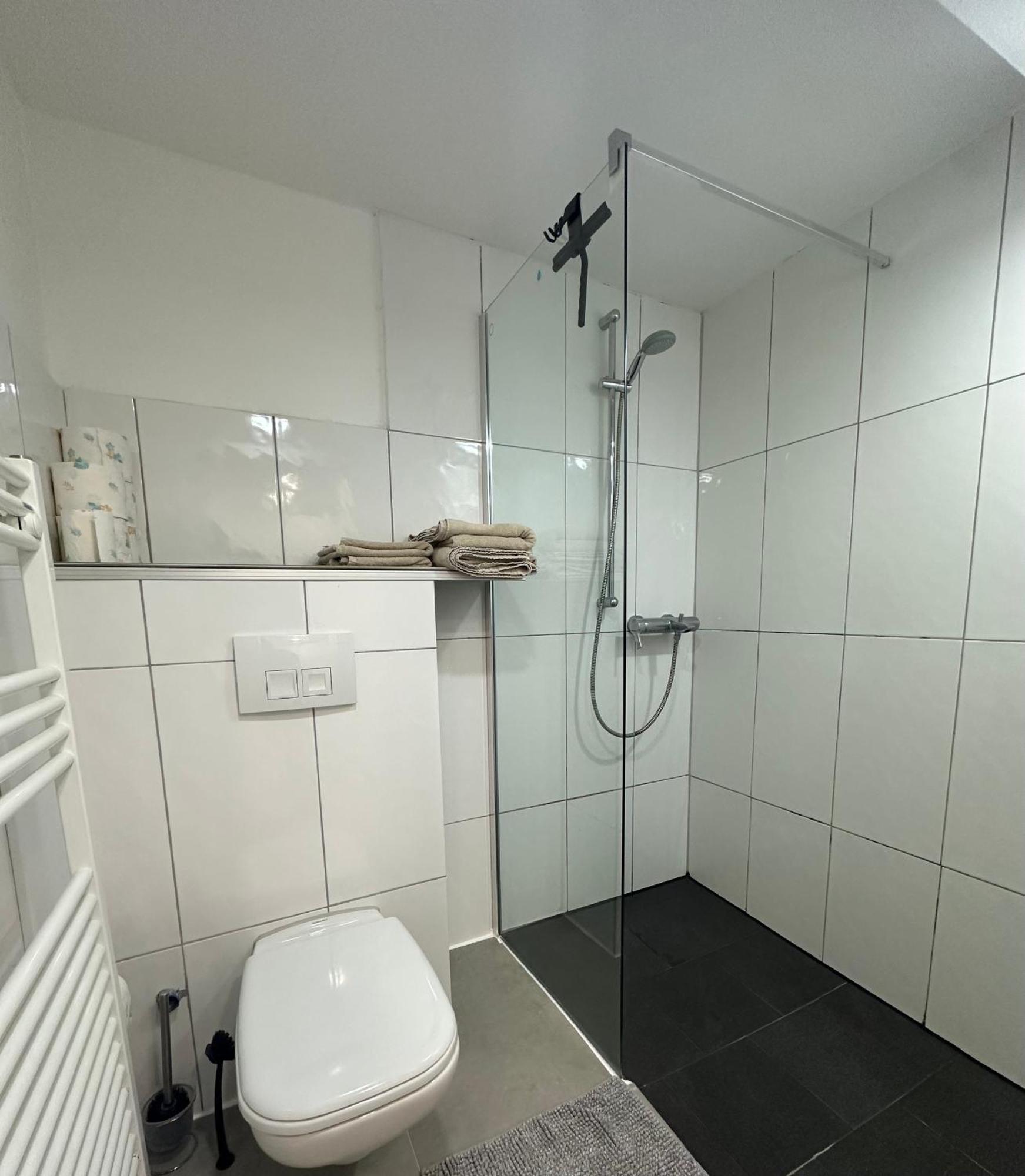 Charmante 2 Souterrain Apartment Hannover